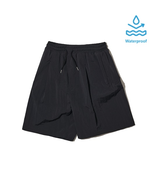 86-IRO281 [Waterproof] Windbreaker V-Tuck Bermuda Half Pants Black